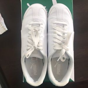 Puma Roma 11 white leather sneakers